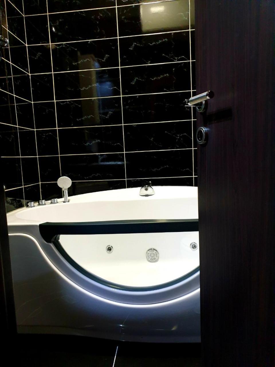 Apartmani Vuk Цетине Экстерьер фото