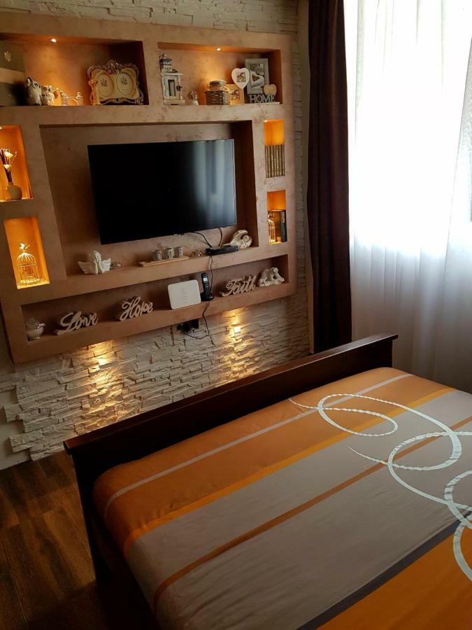 Apartmani Vuk Цетине Экстерьер фото